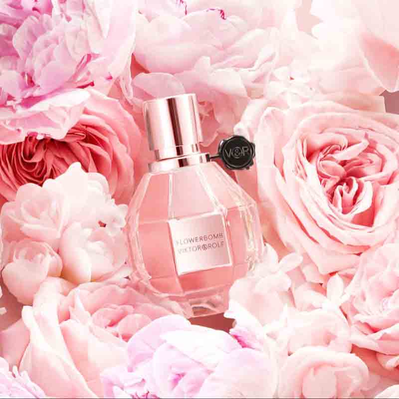 Viktor & Rolf Flowerbomb In The Sky EDP | My Perfume Shop