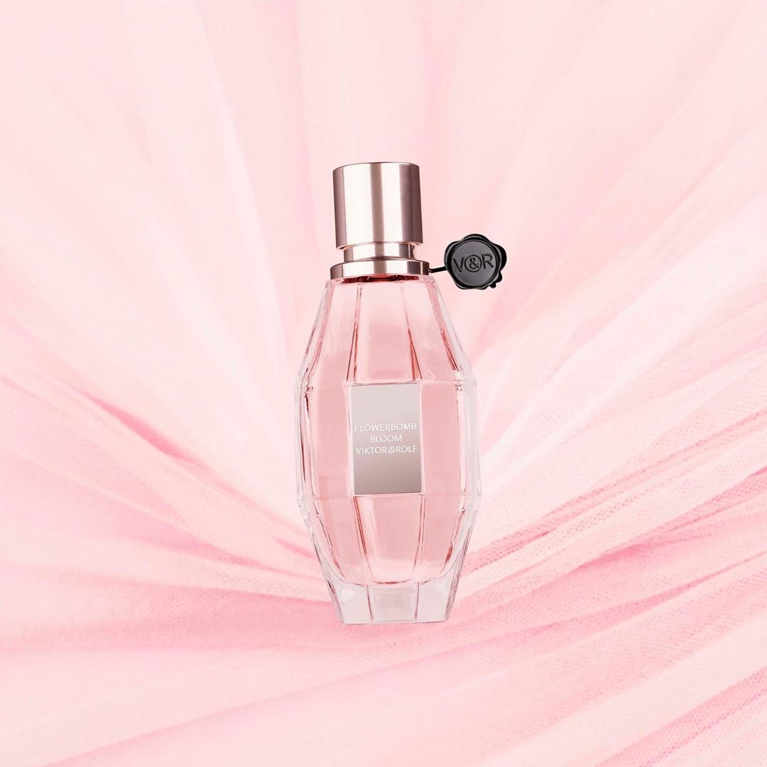 Viktor & Rolf Flowerbomb Bloom EDT | My Perfume Shop