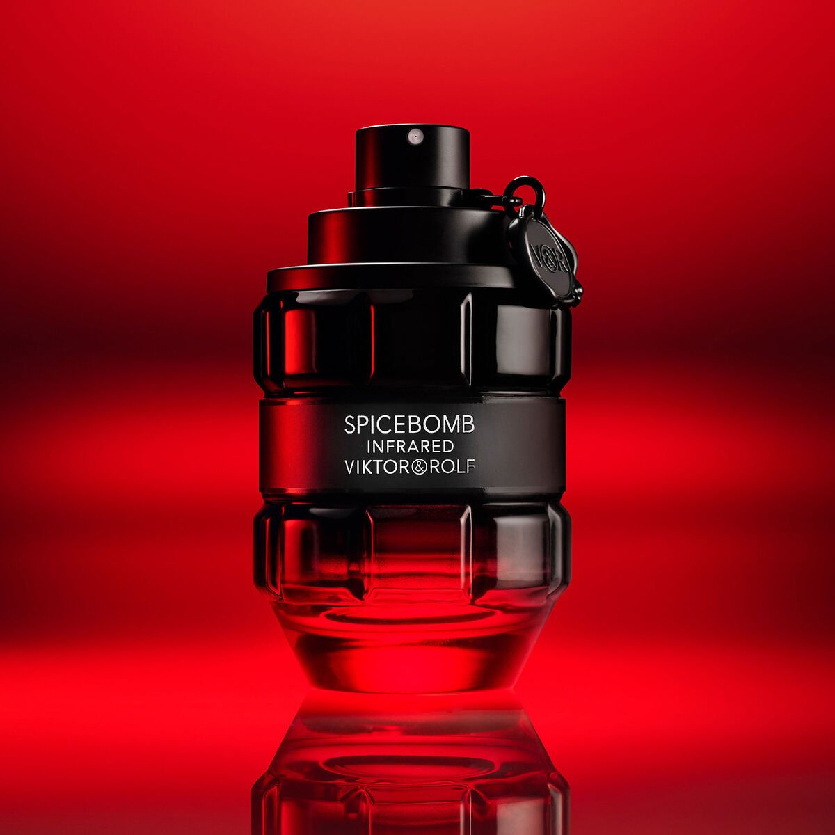 Viktor & Rolf Spicebomb Infrared EDT Travel Set | My Perfume Shop